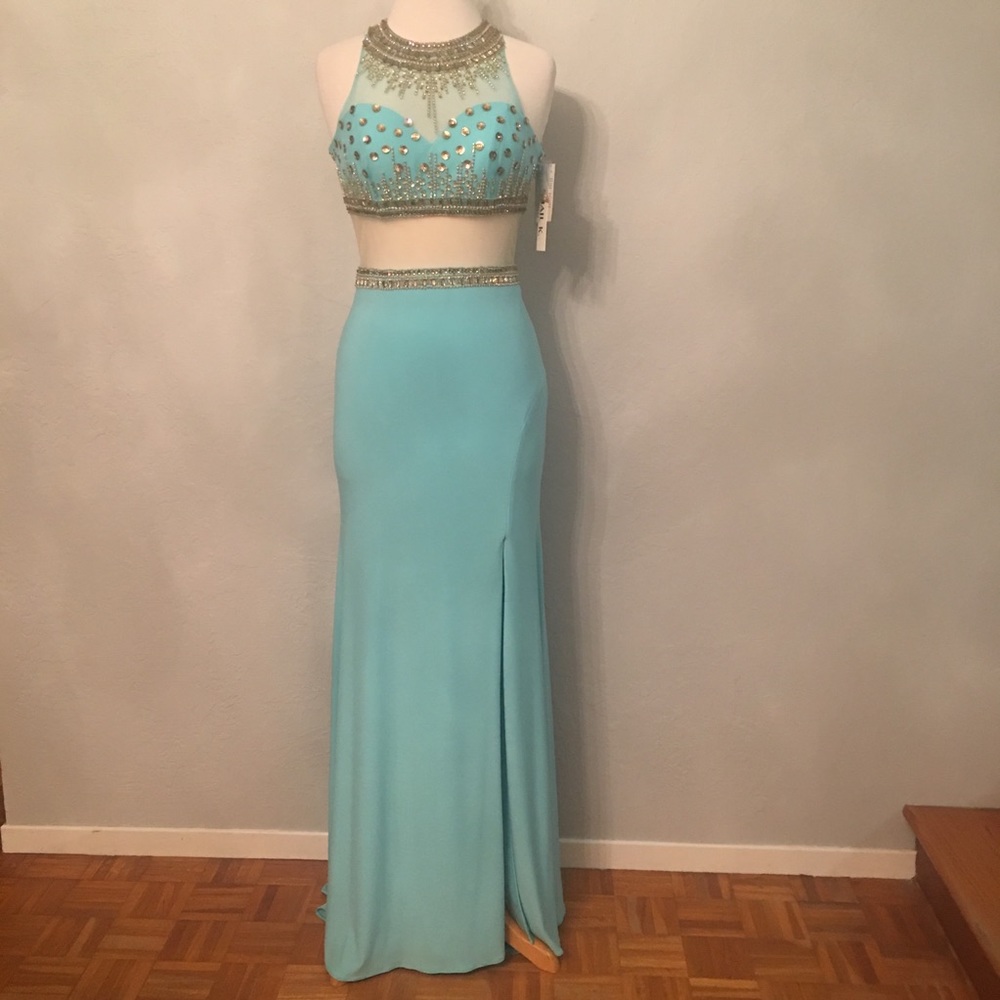 Elegant formal evening gown by Shail K Prom
